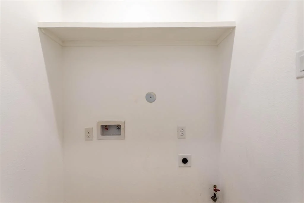 Photo of 703 Boundary St Street