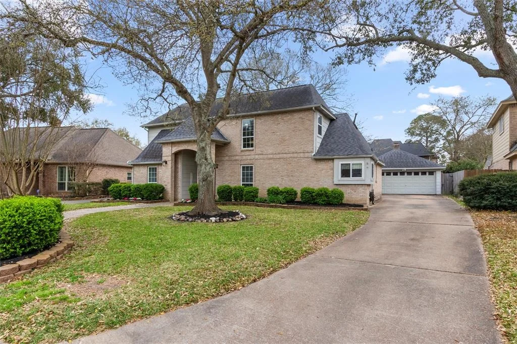 Photo of 1123 Flagmore Drive