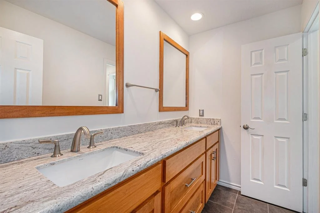 Photo of 24919 Silver Leaf Street