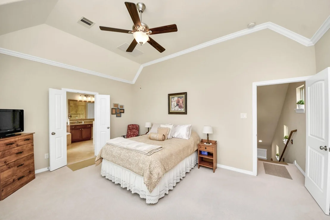 Photo of 12255 Oxford Crescent Circle