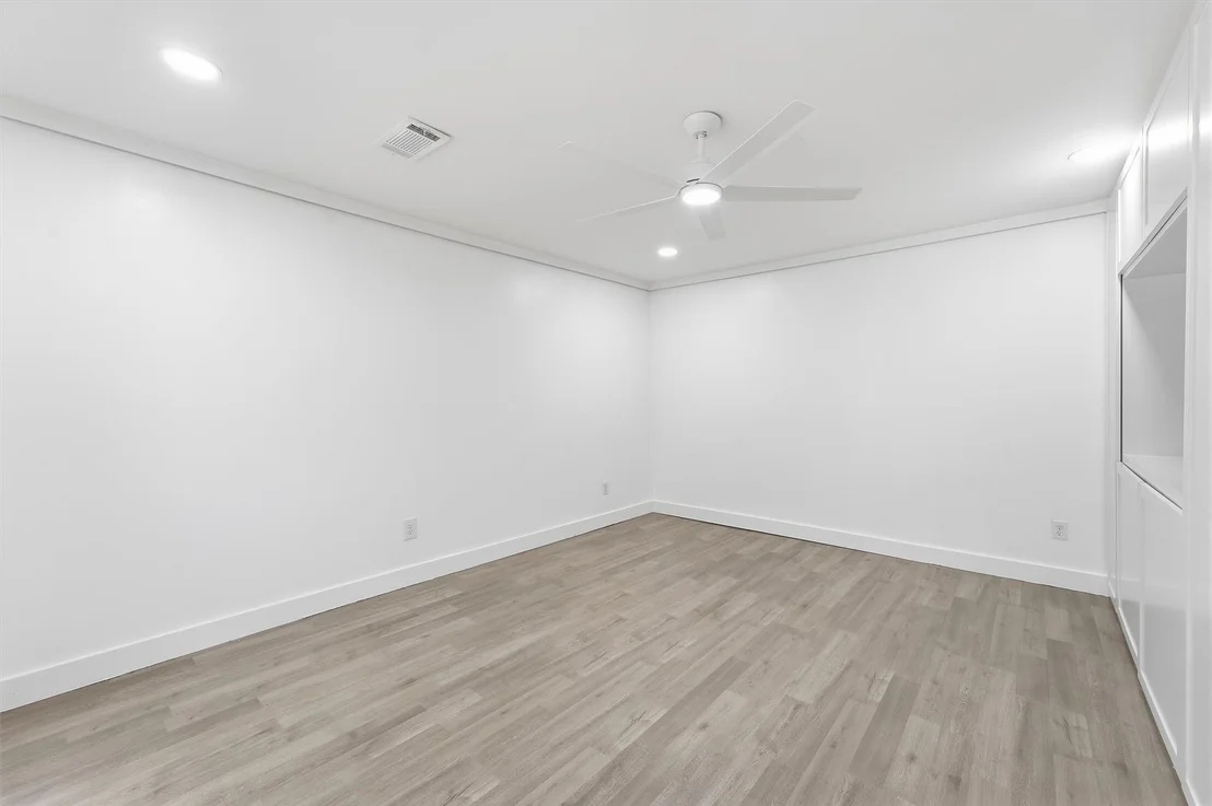 Photo of 11907 Renwick Drive