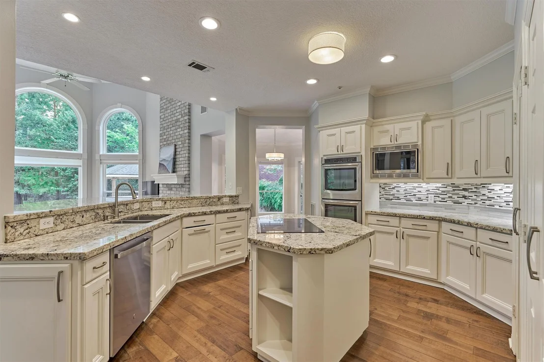 Photo of 168 W Shadowpoint Circle