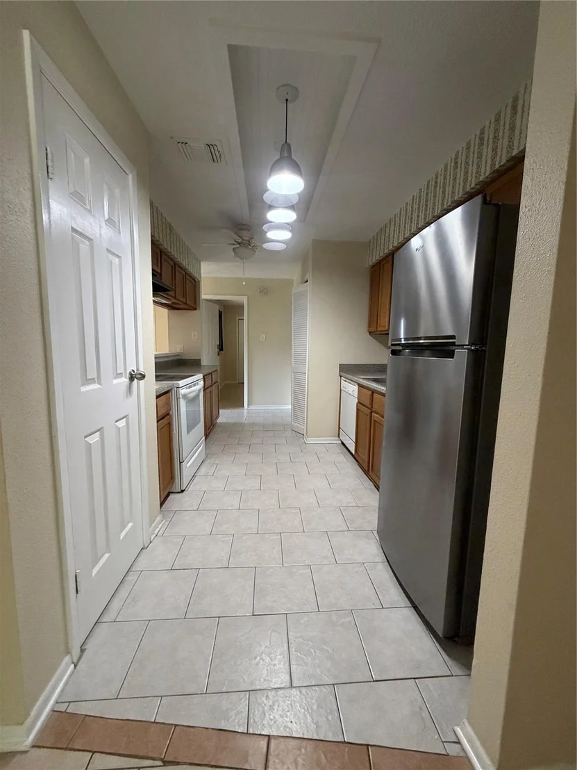 Photo of 13310 Robinglen Drive