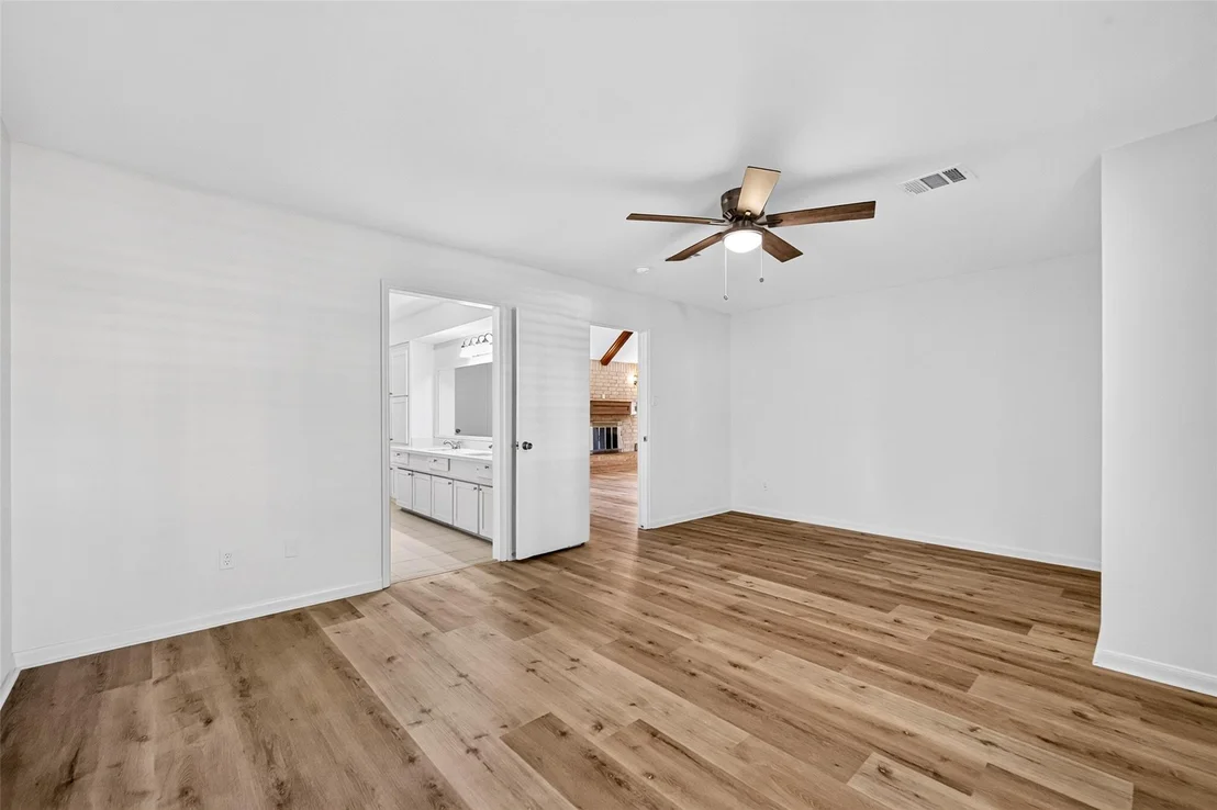 Photo of 20011 Pinehurst Bend Drive