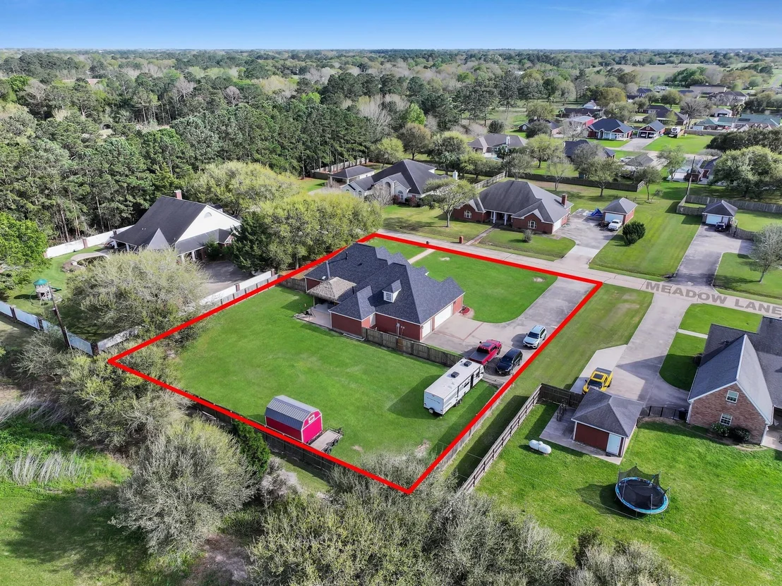 Photo of 520 Meadow Lane