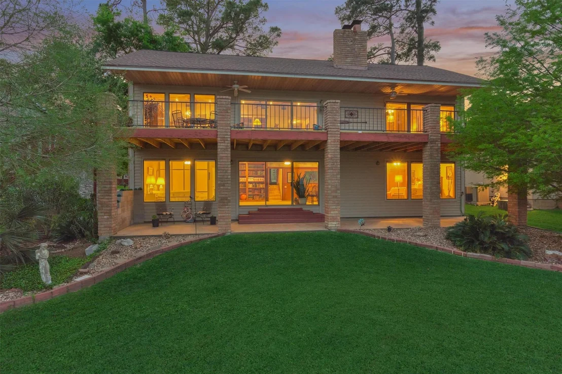 Photo of 11831 Thoreau Drive