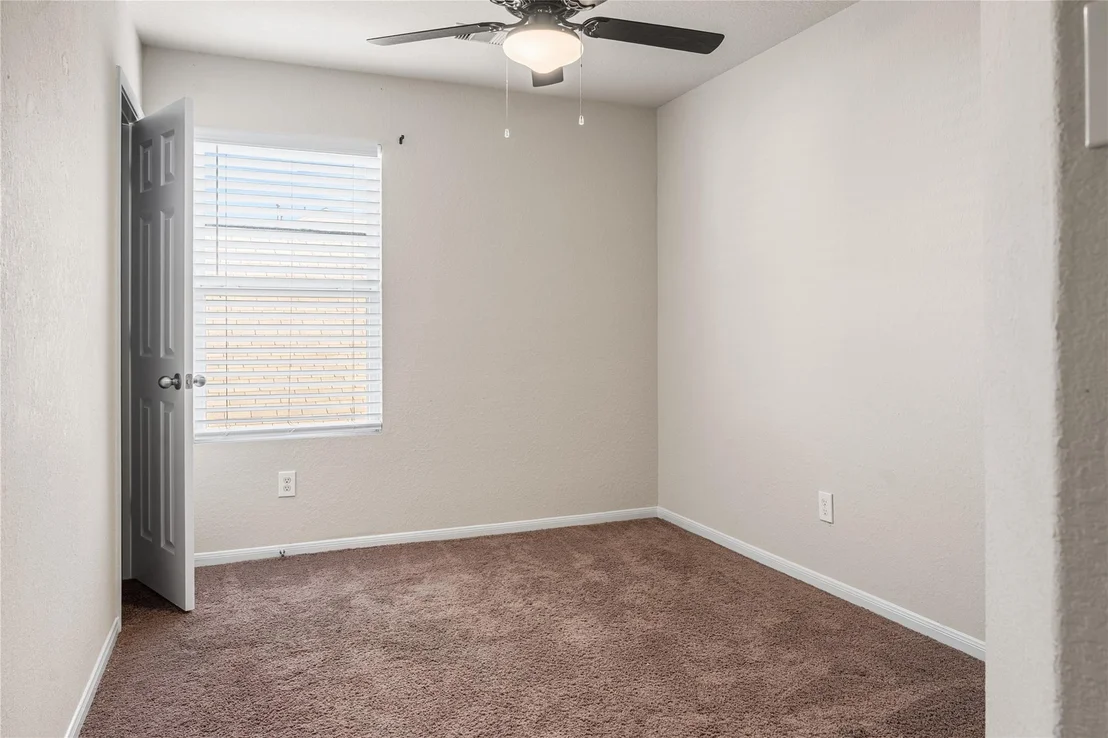 Photo of 18922 Windy Stone Drive