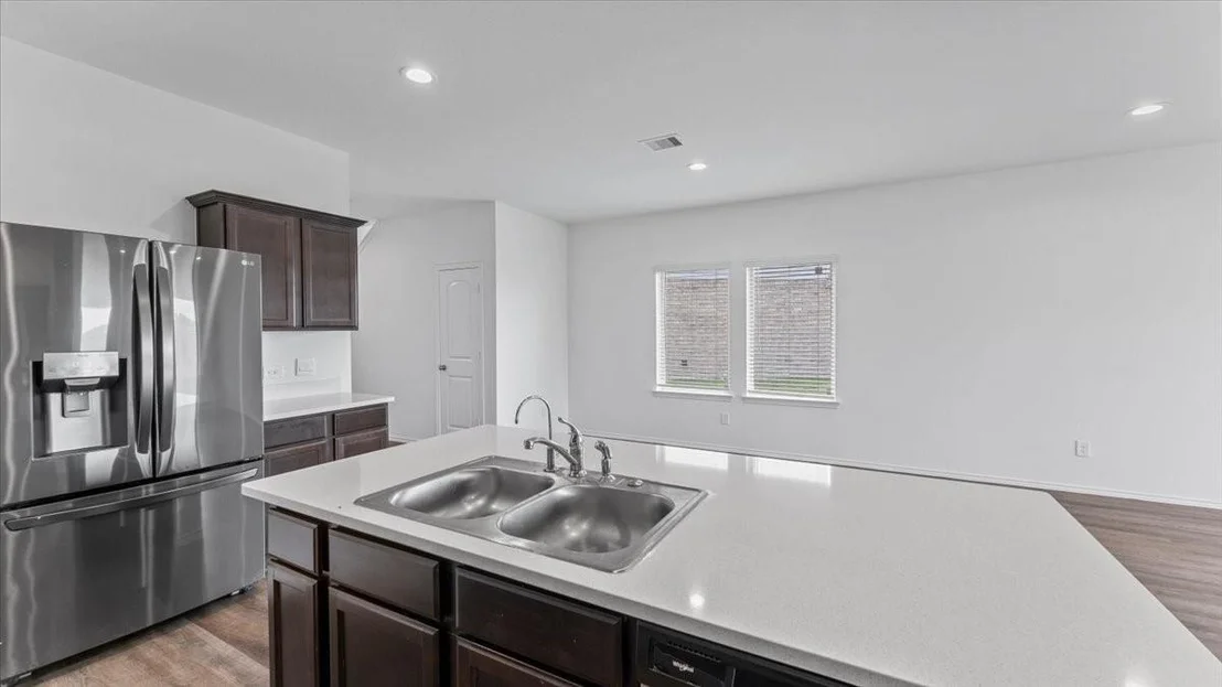 Photo of 2403 Heeney Park Lane