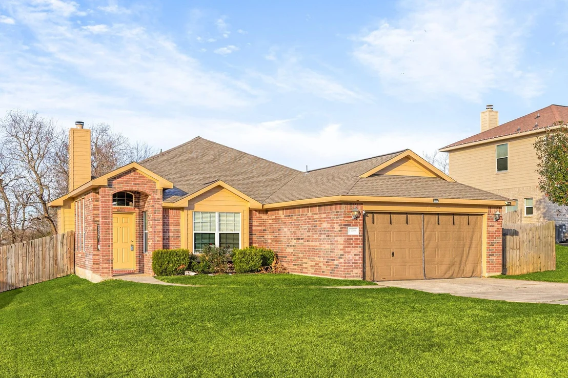 Photo of 13196 Miller Lane