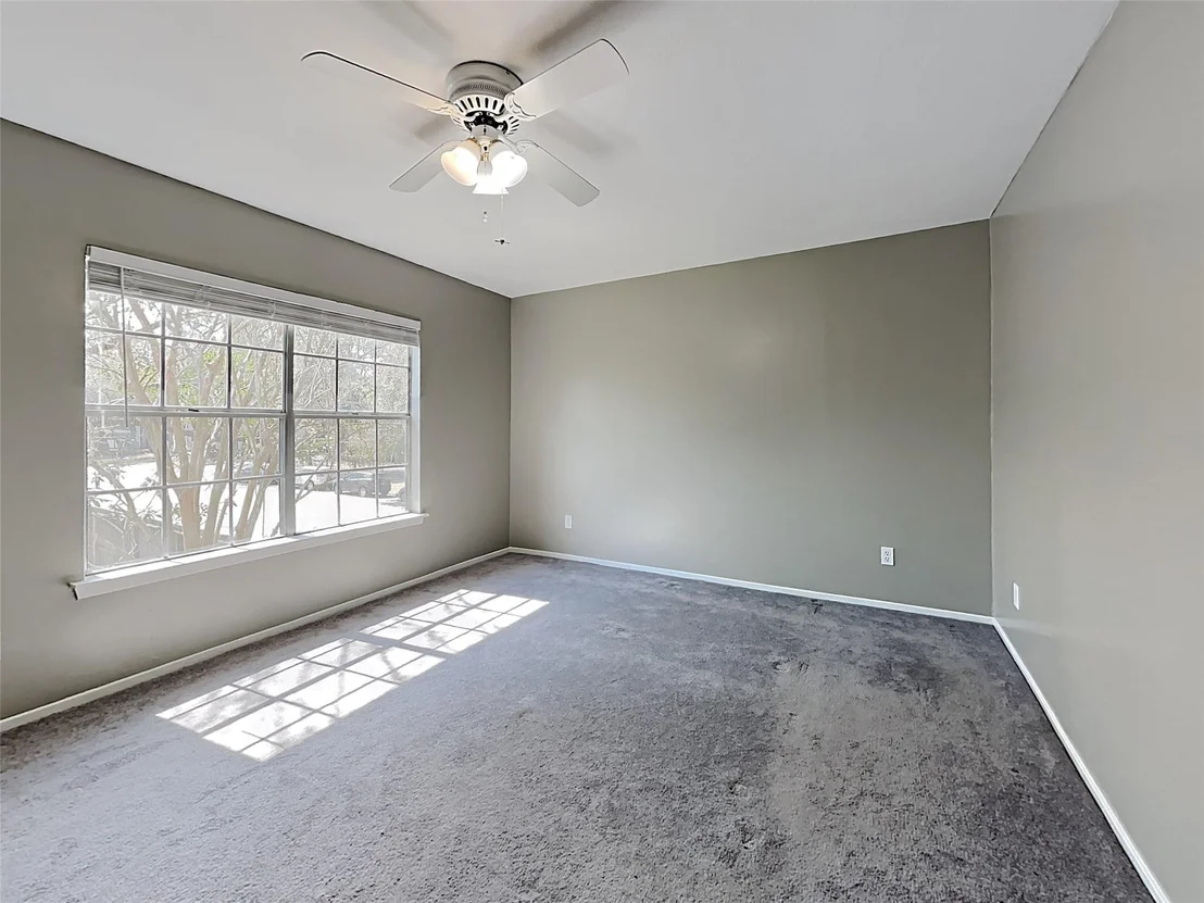Photo of 2902 Clear Ridge Drive