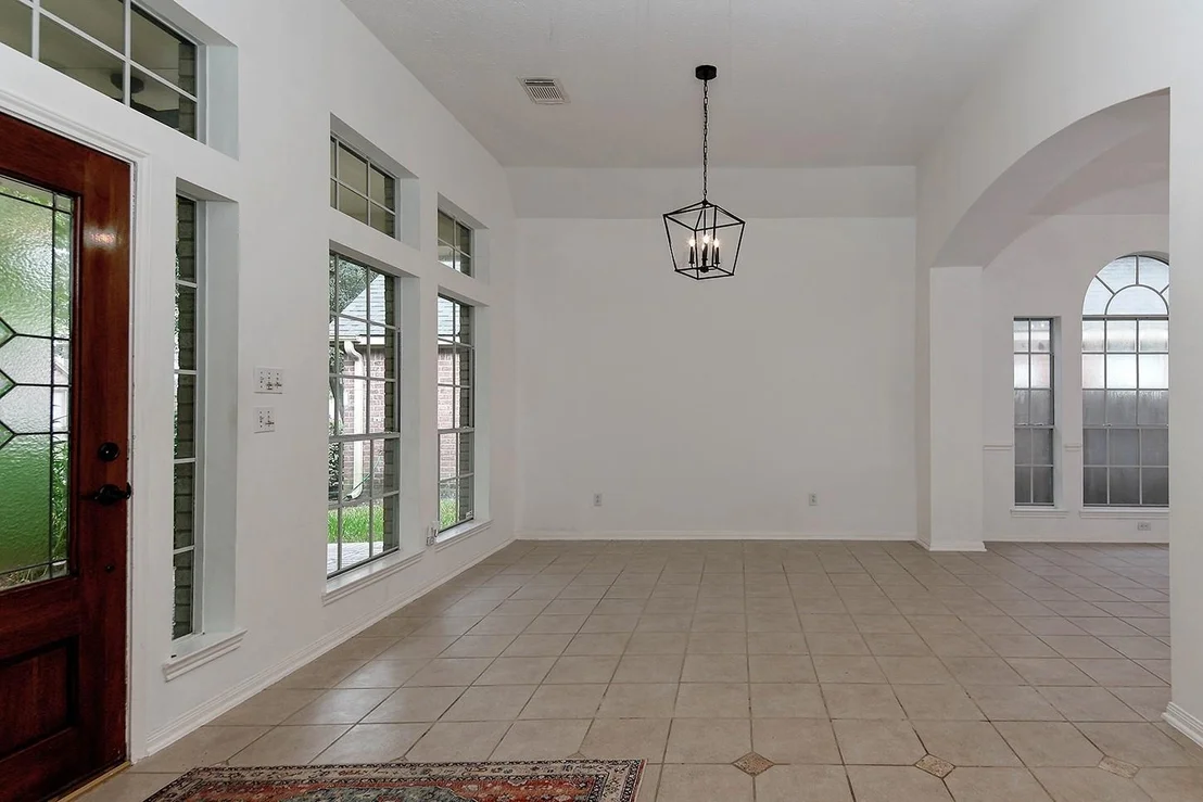 Photo of 174 N Wimberly Way