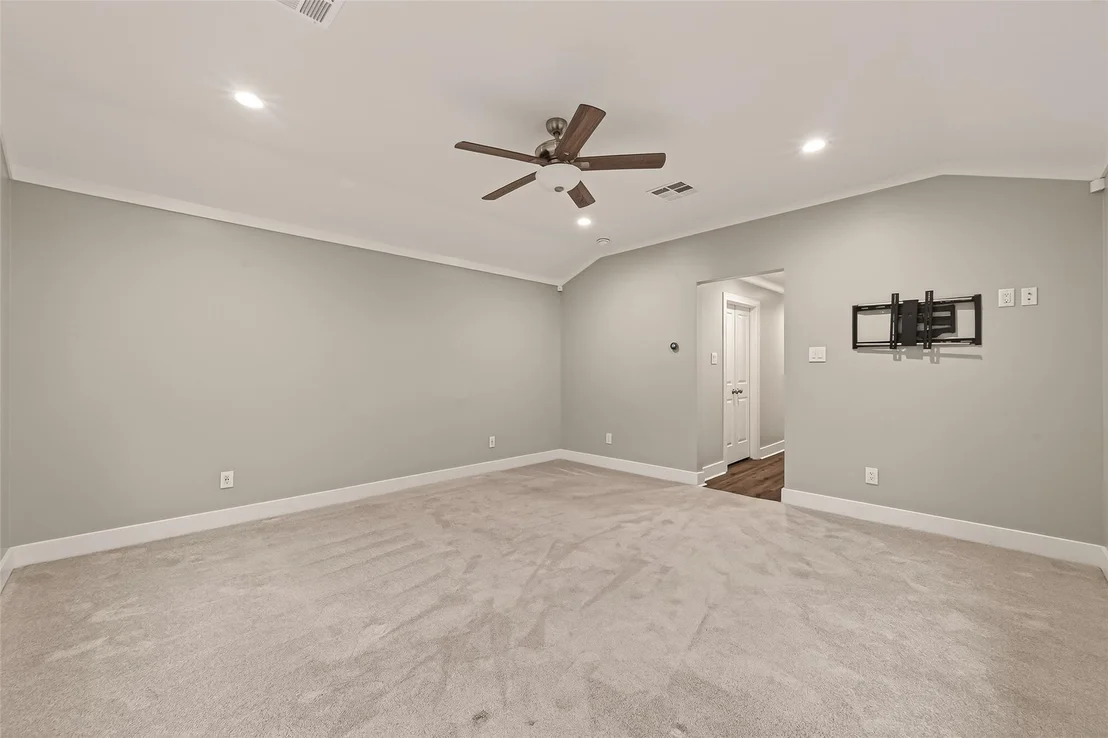Photo of 10606 Riverview Drive