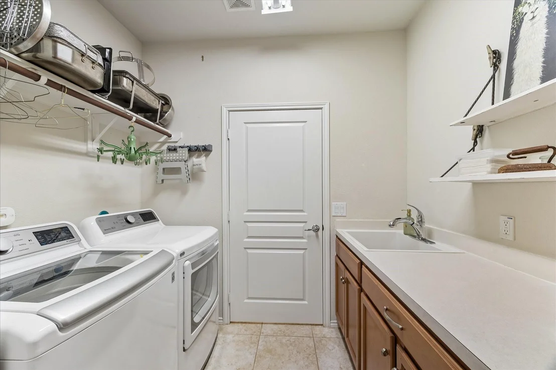 Photo of 1002 Cleistes Lane