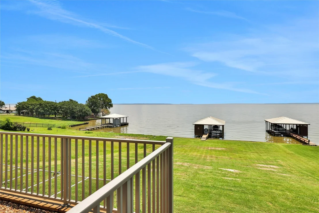 Photo of 230 Legacy Boulevard