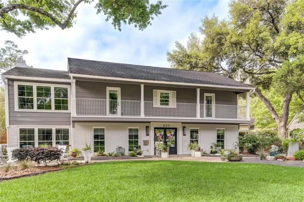 Photo of 527 Kickerillo Drive