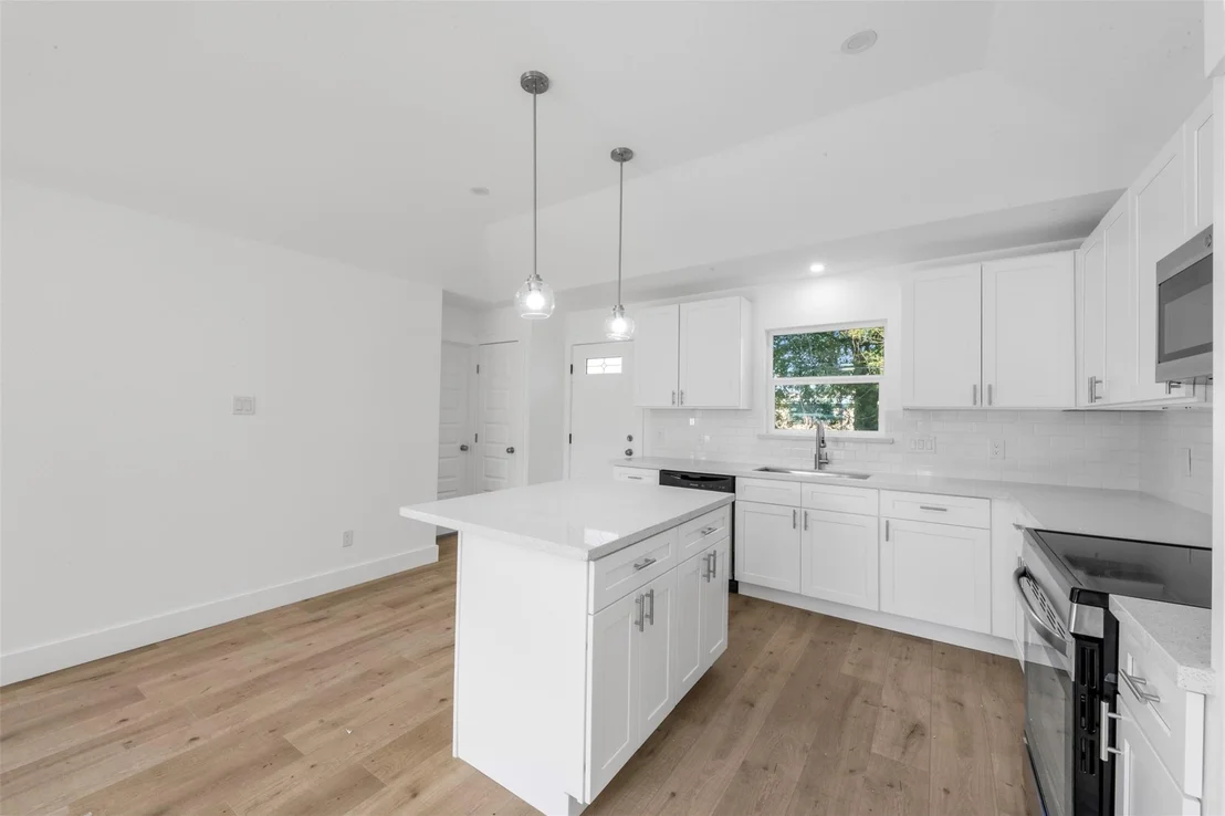 Photo of 2311 Pomona Drive