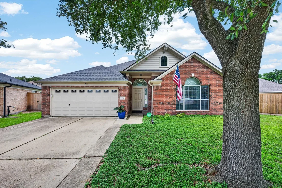 Photo of 3734 Veranda Drive