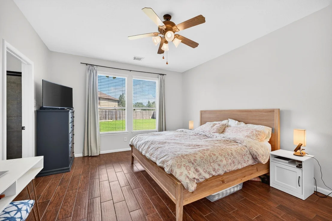 Photo of 15226 Olmstead Park Drive