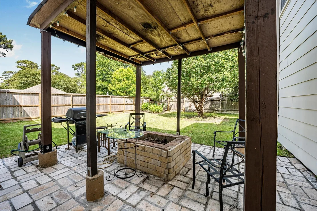 Photo of 8002 Royal Crest Court