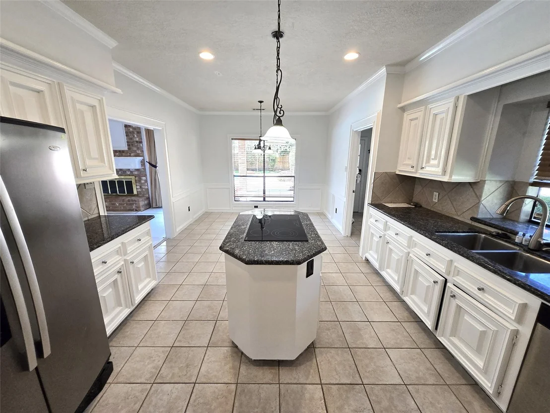 Photo of 18302 Longmoor Drive