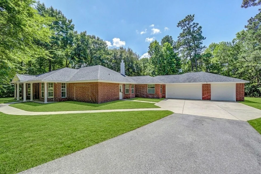 Photo of 391 Skipper Lane