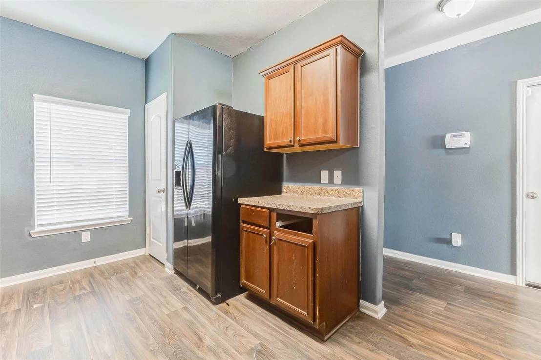 Photo of 2098 Saras Way