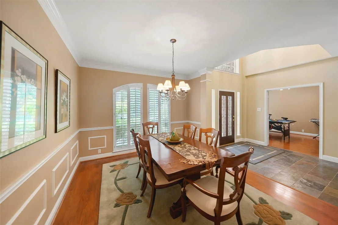 Photo of 49 N Greenvine Circle