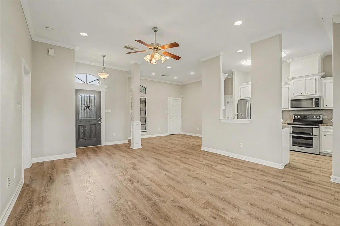 Photo of 1015 Cardinal Drive
