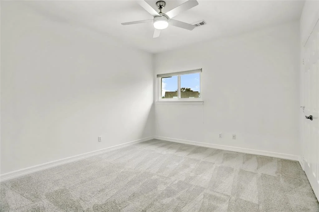 Photo of 7685 Ameswood Road