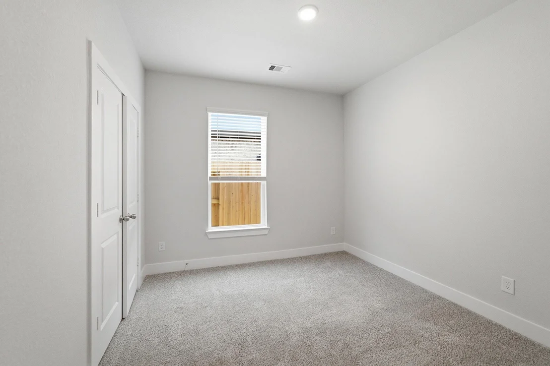 Photo of 826 White Pine Haven Ln