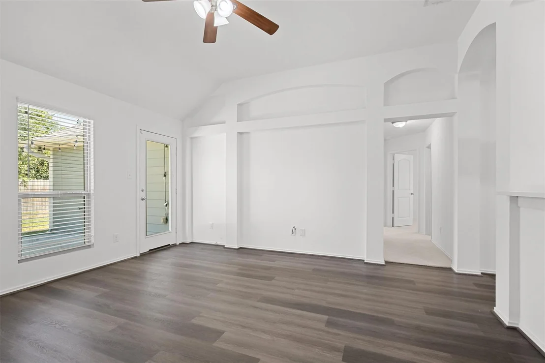 Photo of 706 Heritage Drive