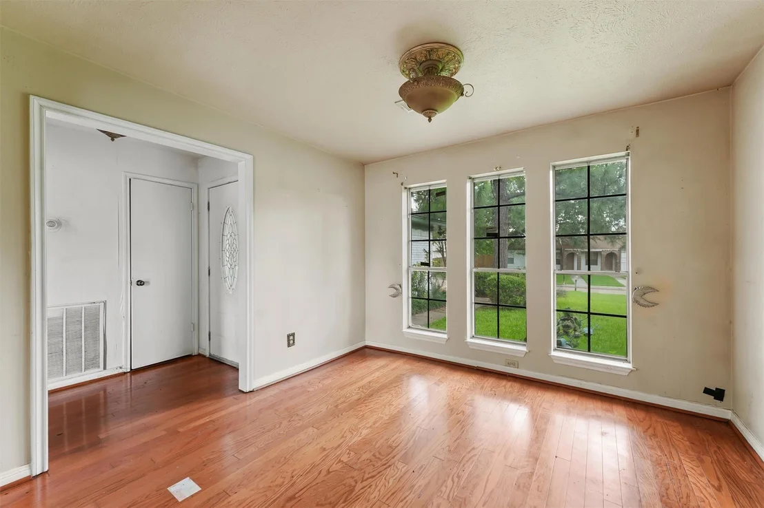 Photo of 4704 Coachman Drive