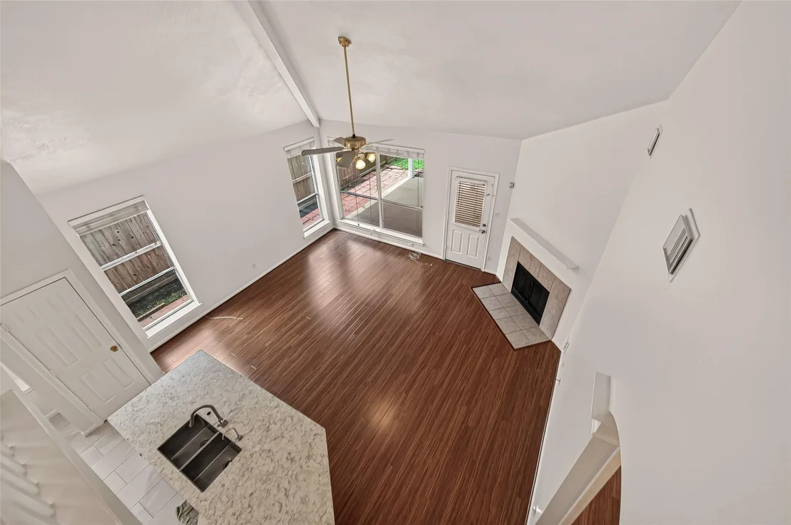 Photo of 6027 Dunsley Drive