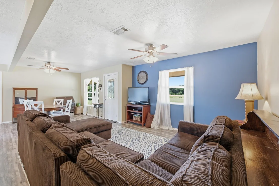 Photo of 12931 Park Road 57