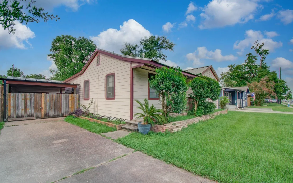 Photo of 127 Parker Road
