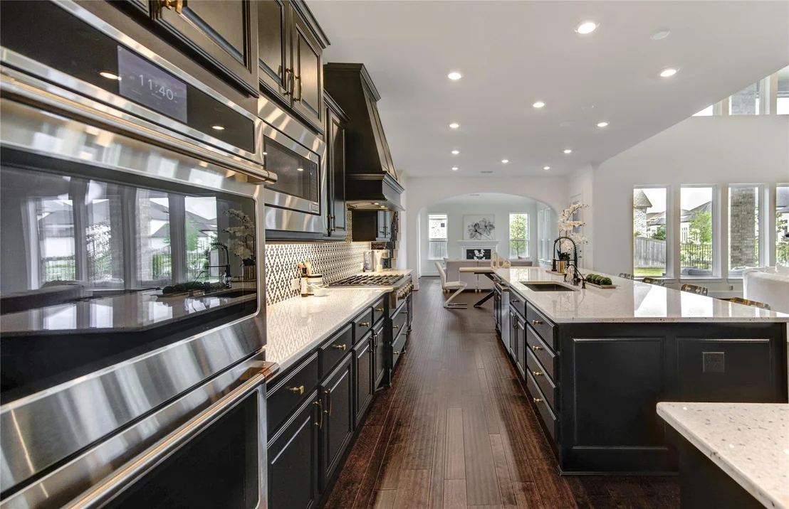 Photo of 21339 Crescent Winged Drive
