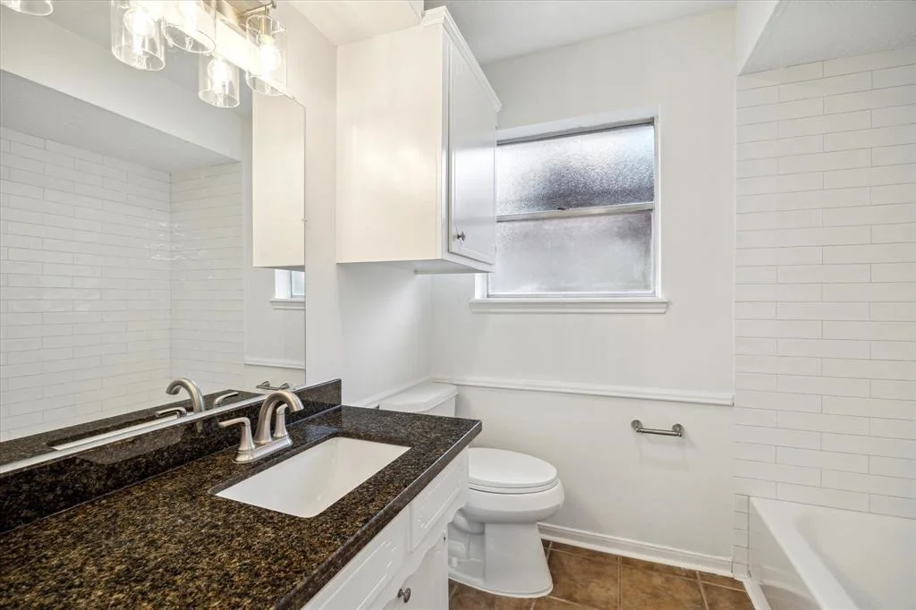 Photo of 2435 Cypresstree Drive