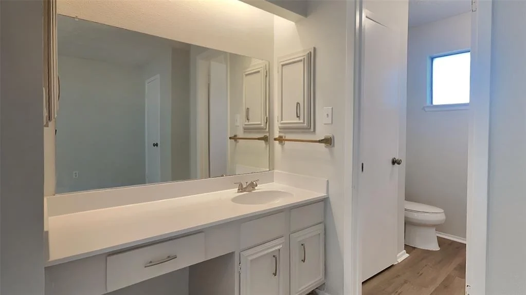 Photo of 5611 Circlegate Drive