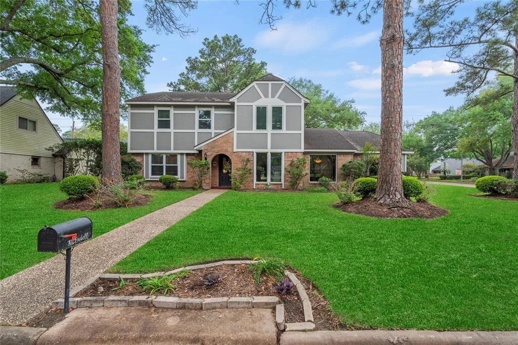Photo of 702 Endell Court
