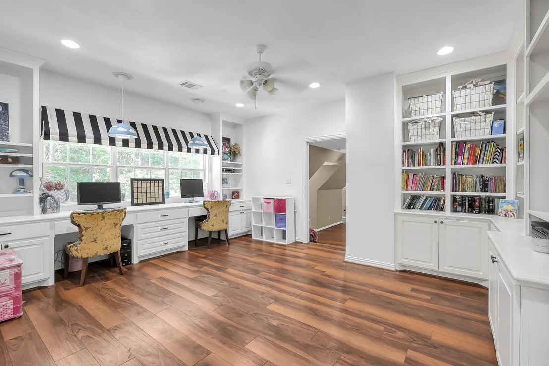 Photo of 10308 Paradise Valley