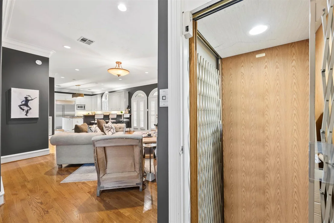 Photo of 1419 Nantucket Drive