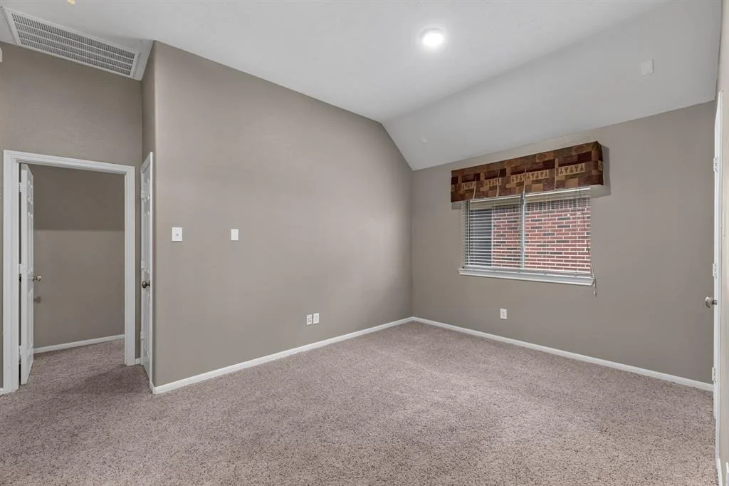 Photo of 15806 Spring Trail