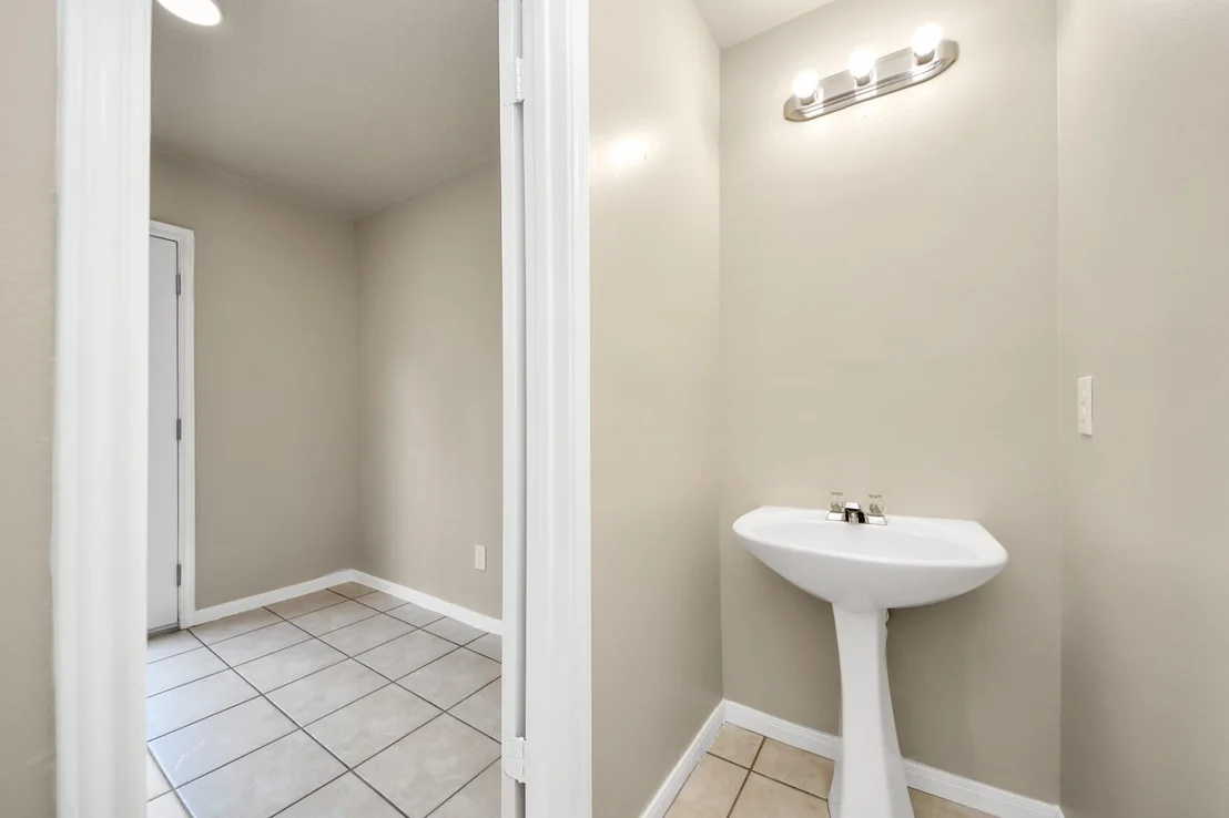 Photo of 4815 Drew Forest Lane