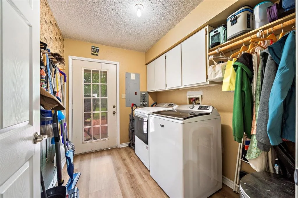 Photo of 927 County Road 423