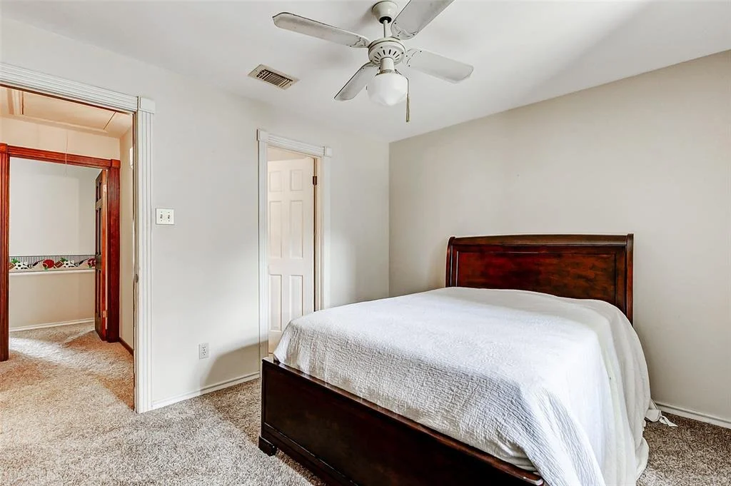 Photo of 6225 Morton Road