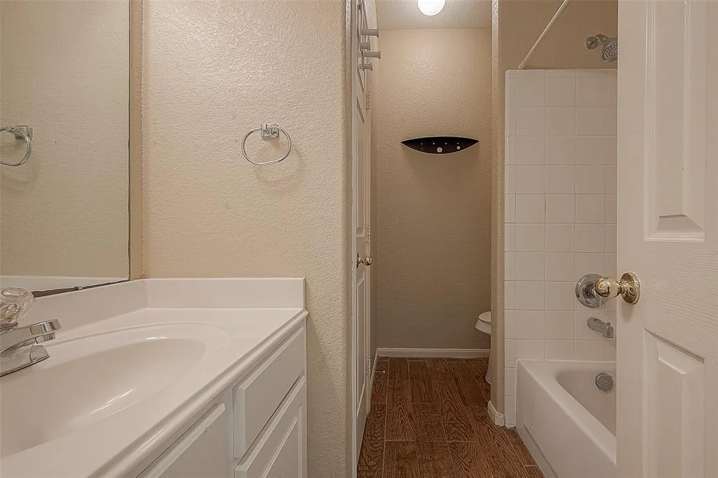 Photo of 9727 Fieldbloom Lane