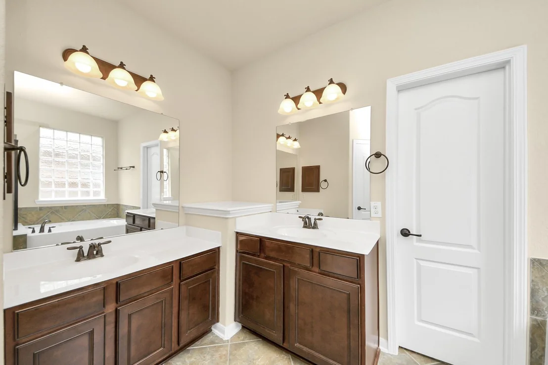 Photo of 9427 Thurber Ridge Drive