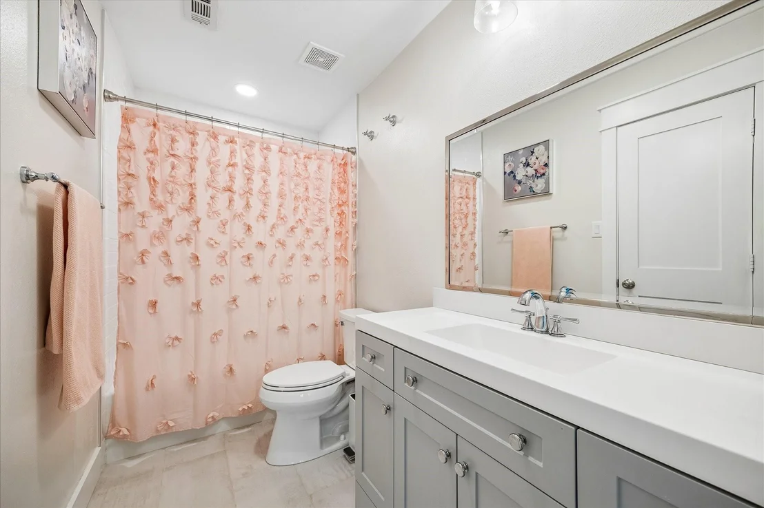 Photo of 559 Rancho Bauer Drive