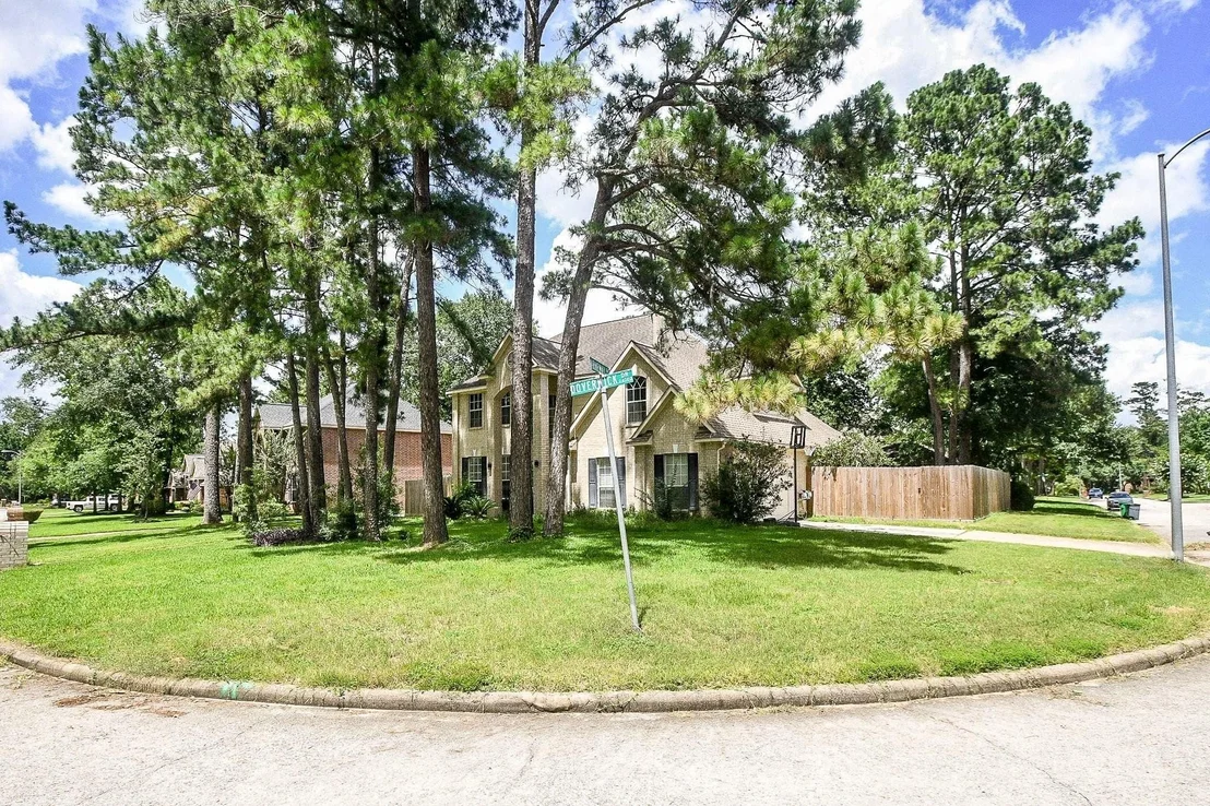 Photo of 24010 Doverwick Drive
