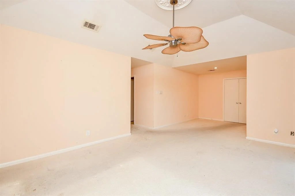 Photo of 10303 Chevy Chase Drive